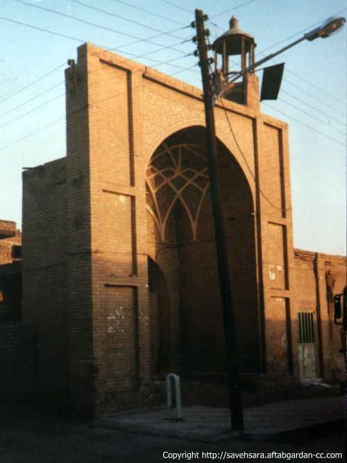 يکي از آب​انبارهاي قديمي ساوه