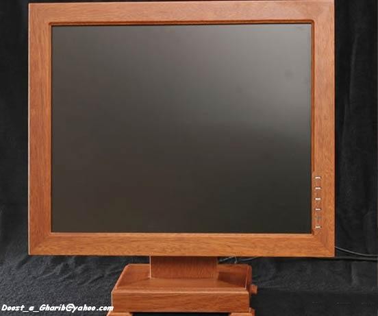 مانیتور چوبی